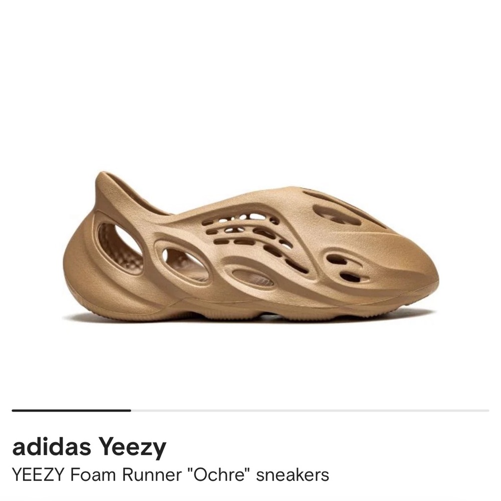 NEW YEEZY FOAM RUNNERS
